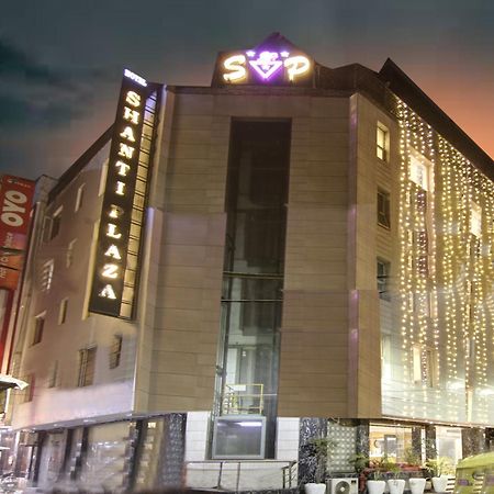 The Shanti Plaza - New Delhi Exterior photo