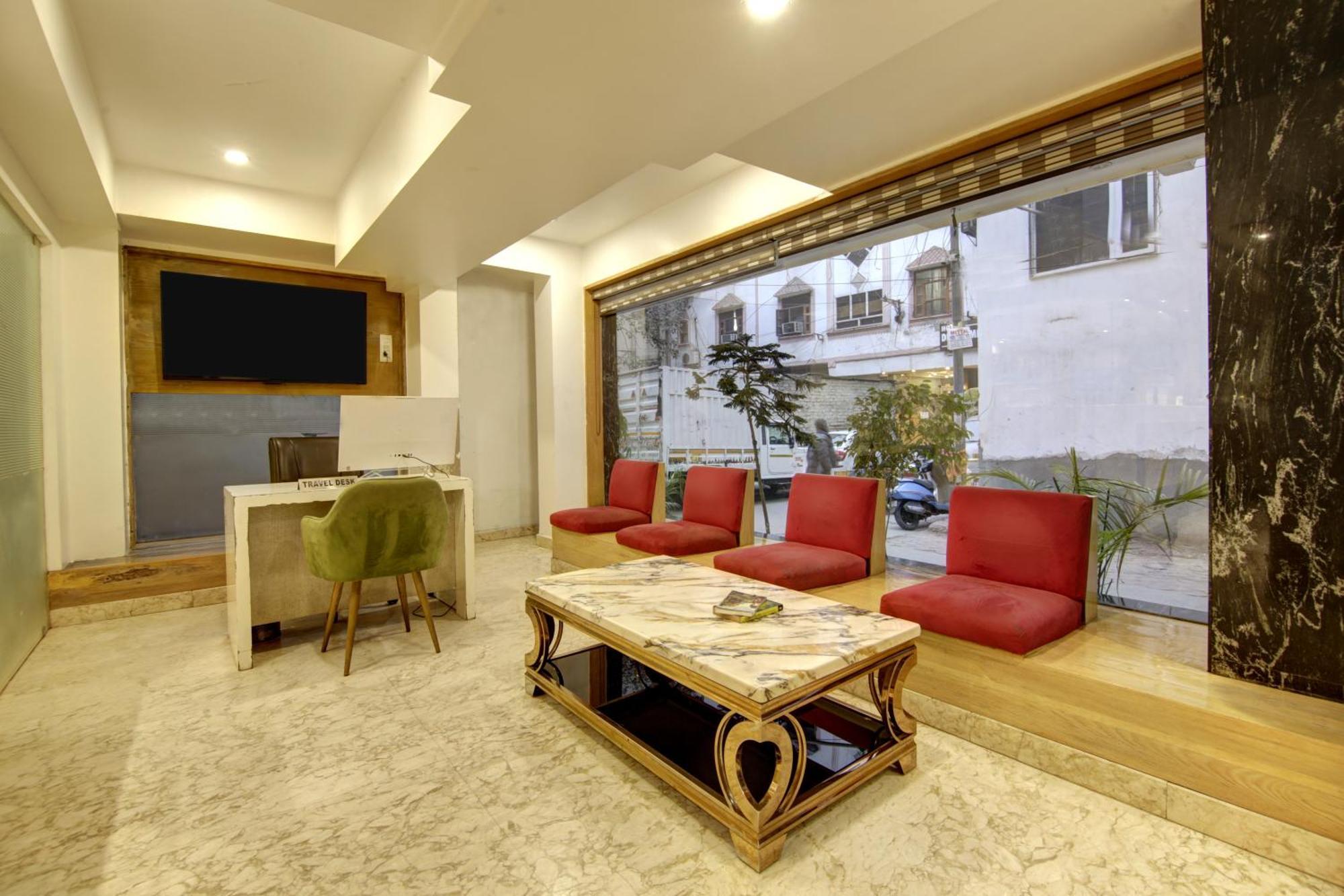 The Shanti Plaza - New Delhi Exterior photo