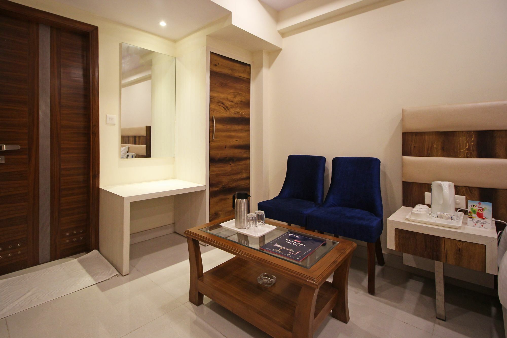 The Shanti Plaza - New Delhi Exterior photo